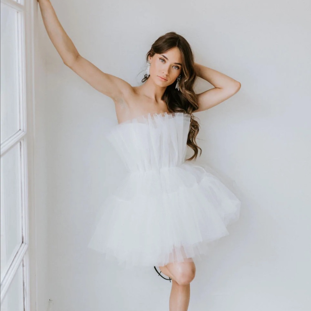 Untamed Petals Millie Mini Gown - Light Ivory